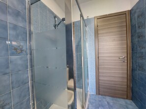 Bathroom - Geheimes Nest von Holiday World by Interhome (Genova)