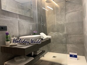 Bathroom - La Casa di Titta' Ferienwohnung by Interhome (Genova)