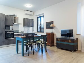 Fridge, microwave, oven, dishwasher - San Fortunato Suite Wohnung by Interhome (Todi)