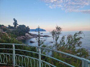 Property grounds - Haus Blu Capolungo von Holiday World by Interhome (Genova)
