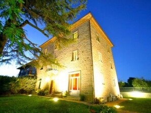 Exterior - für 20 Personen in Cortona, Trasimenischer See by Interhome (Cortona)