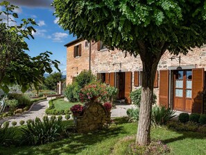 Exterior - Villa 'Borgo delle Spighe by Interhome (Cortona)