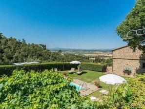 Pool - Wohnung in Cortona mit Terrasse, Garten und Grill by Interhome (Cortona)