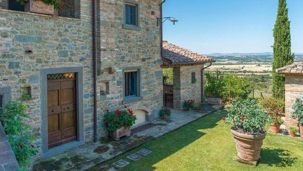 Exterior - Wohnung in Cortona mit Terrasse, Garten und Grill by Interhome (Cortona)