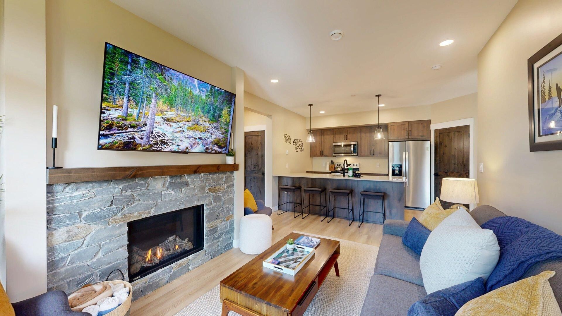 TV connectée, cheminée