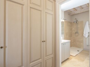 Towels - Villa 'Severina' mit privatem Pool by Interhome (Cortona)