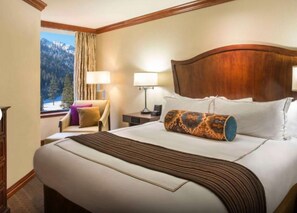 2 bedrooms, desk, iron/ironing board, WiFi - Everline Resort & Spa Fireplace Suite Valley View (Olympic Valley)
