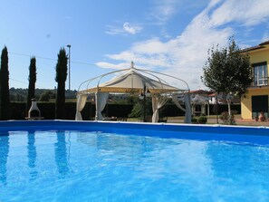 Pool - La Valinfiore Luxuswohnung mit Pool by Interhome (Montecarlo)