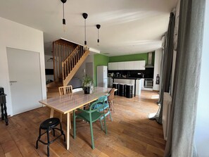 Dining - Duplex apartment in the center of Montignac-Lascaux (Montignac-Lascaux)