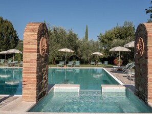 Pool - Wohnung Certaldo by Interhome (Casole d'Elsa)
