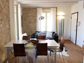 Interior - Vista Piazza by Interhome (San Felice del Benaco)