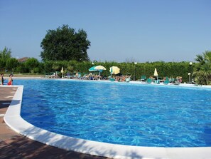 Pool - Gardasee Colá/Lazise by Interhome (Colà)