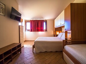 Internet - Wohnung in Alberese mit Panoramaterrasse by Interhome (Alberese)