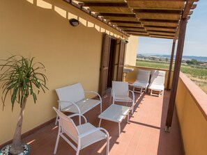 Terrace/patio - Wohnung in Alberese mit Panoramaterrasse by Interhome (Alberese)