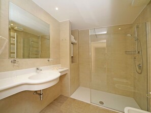 Towels - Danys Ferienwohnung by Interhome (Bogliaco)