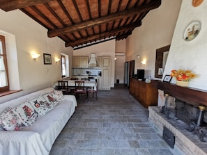 TV, fireplace - Capannacce by Interhome (Cinigiano)