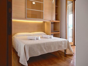 2 bedrooms, Internet - La Terrazza sul Lago - mit Terrasse mit Seeblick by Interhome (Bardolino)