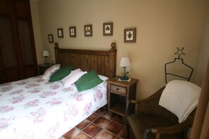 Standard Room, Mountain View | Free WiFi - COMPLEJO MOLI DEL HEREU (Rafales)