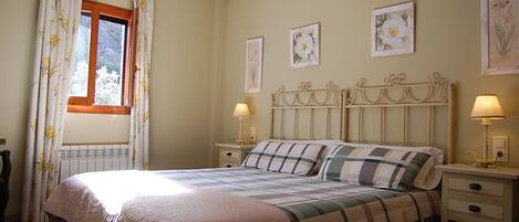 Standard Room, Mountain View | Free WiFi