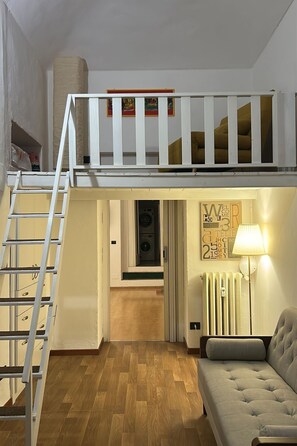Interior - Wohnung 'Annina' mit Terrasse by Interhome (Torino)