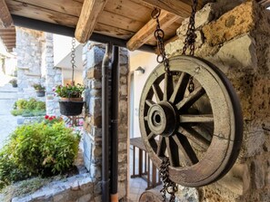 Exterior detail - Wohnung 'Casa Rita 4' mit Wasserblick by Interhome (Limone sul Garda)