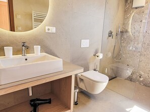 Towels - Wohnung "Mölten" by Interhome (Gargazon (Gargazzone))