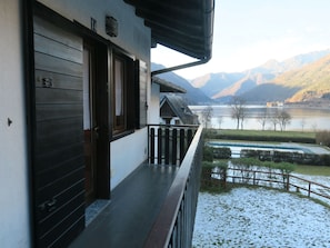 Property grounds - Wohnung mit Balkon mit Seeblick by Interhome (Bezzecca)