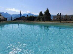 Pool - Sweet Awakening von Holiday World by Interhome (Fonteno)