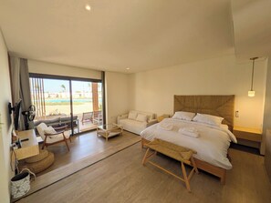 1 slaapkamer, een strijkplank/strijkijzer, wifi, beddengoed