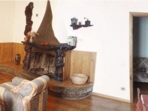 Interior - 'Fasan' mit Balkon by Interhome (Santa Fiora)