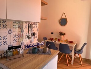Dining - La Casetta del Pescatore by Holiday World by Interhome (Cogoleto)