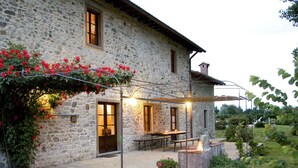 Outdoor dining - Villa Miby' Anwesen by Interhome (Poppi)