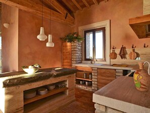 Fridge, oven, dishwasher, cookware/dishes/utensils - "Villa III Apicius" by Interhome (Volterra)