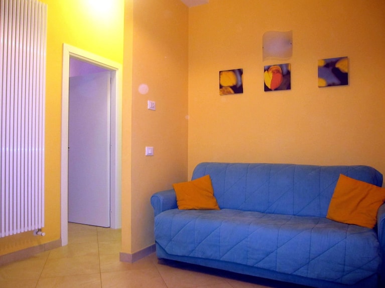 Anwesen Mit Gemeinschaftspool By Interhome - Vinci