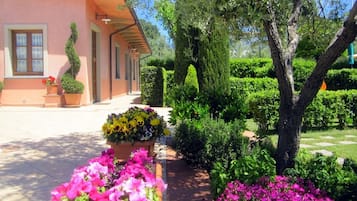 Enceinte de lâhĂ©bergement