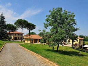 Esterni