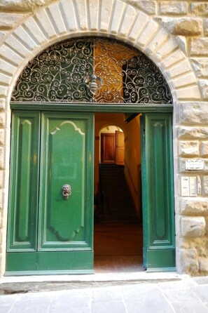Exterior detail - Stilvolle Wohnung mit Whirlpool in einem Renaissance-Palazzo mitten in Cortona by Interhome (Cortona)