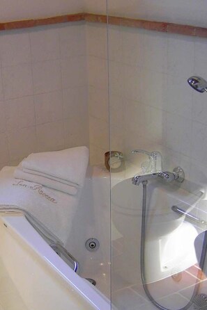 Towels - für 4 Personen ca. 70 m² in Palaia, Toskana (Provinz Pisa) by Interhome (Palaia)