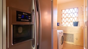 Apartment | Bathroom - Penthouse in Torrox Costa With Sea Views (Torrox)