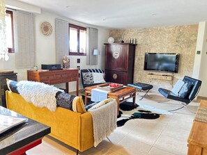Living area - Bauernhof "Masía del Barranco". by Interhome (Jávea)