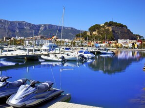 Marina - Haus mit privatem Pool, Garten und privatem Park by Interhome (Dénia)