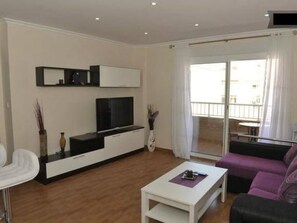 TV, DVD player - Wohnung mit Balkon by Interhome (Torrevieja)
