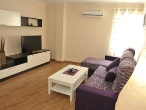 TV, DVD player - "Yovalu1" mit Balkon by Interhome (Torrevieja)