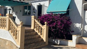 Exterior detail - Schicker Bungalow in extrem ruhiger Lage und doch zentral gelegen by Interhome (Calpe/Calp)