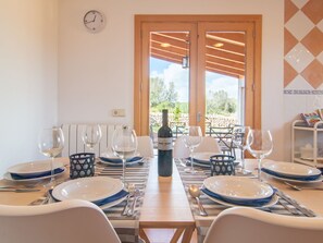 House - Stilvolle, top-moderne, traumhafte Finca in Sineu by Interhome (Sineu)