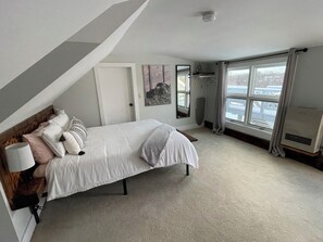 1 bedroom, iron/ironing board, travel crib, free WiFi