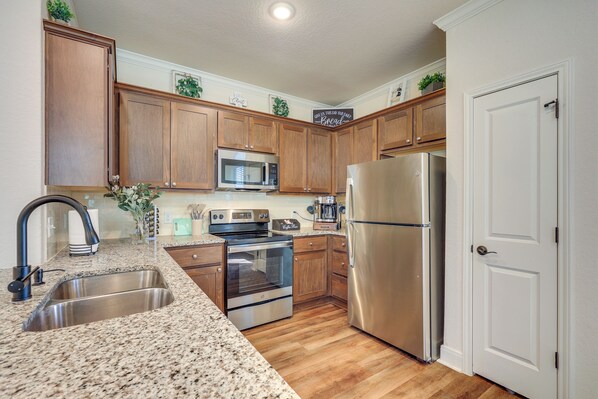 Apartment (3 Bedrooms) | Interior - Shop, Dine & Explore: San Antonio Family Retreat! (San Antonio)