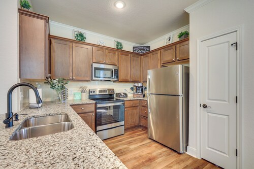 Shop, Dine & Explore: San Antonio Family Retreat!