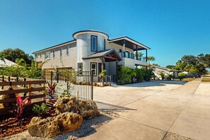 House (2 Bedrooms) | Interior - 2BR Home w/ Horses, Close to Beach (Seminole)