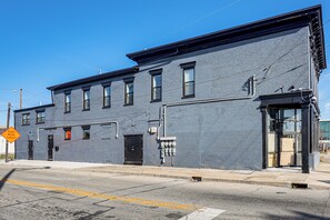 Interior - 1 Mi to Kentucky Bourbon Trail! Louisville Condo (Louisville)